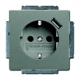 Розетка с USB ABB SOLO, скрытый монтаж, с заземлением, со шторками, серый металлик, 2011-0-6180